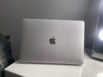 2017 MacBook Pro 13” / 16 GB of Ram / SSD / Works Perfectly