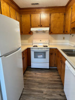 Apartment at Ivy Court! 1/2 off 1st month's rent and $0 deposit!