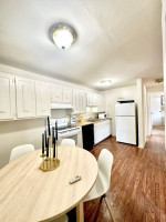 2bd 1ba, Close to Schools, Furnished Kitchens