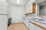 Toledo-Beautiful 2 Bed 1 Bath Upper