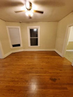 Charming 3BED/1BATH Riverwest Upper Unit