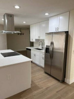 MODERN LUXURY  ! 3/2 ! PORCELAIN FLOORING ! SS APPS ! NEW APPLIANCES !