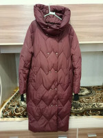 Long Women's winter coat with a hood, size 18-20