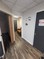 Prime Location Commercial Retail/Office Space All Utilities Included