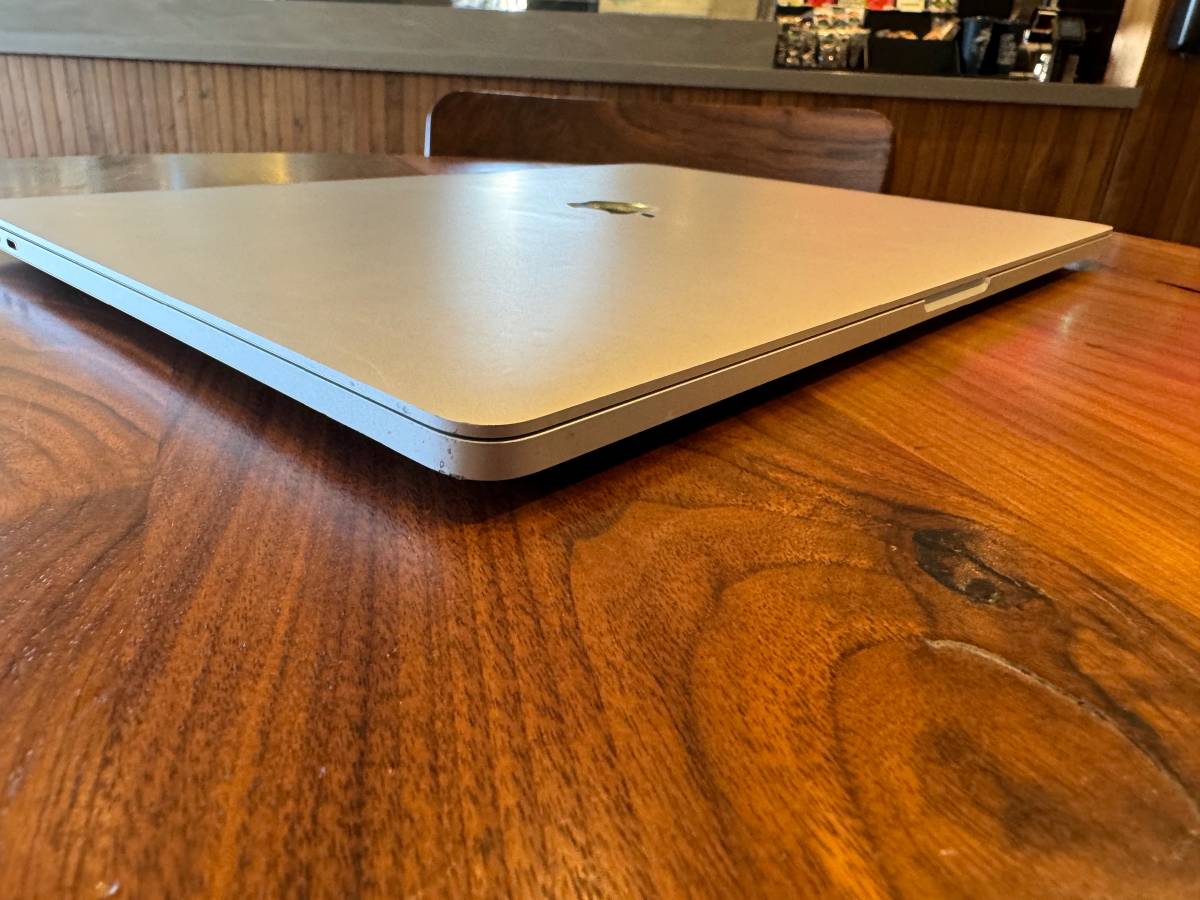 MacBook Pro 16. 2.6 i7,32Gb,500 ssd