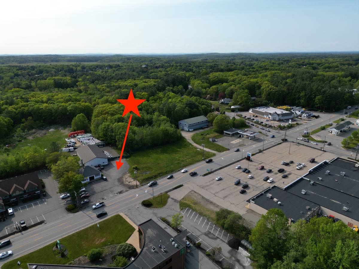 FORMER CAR DEALERSHIP AVAILABLE - HEAVY TRAFFIC AREA