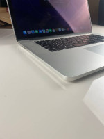 2015 MacBook Pro 15” i7