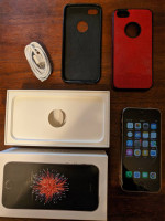 iPhone SE 1st Gen 32 GB (unlocked)