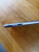 Apple IPhone 12 Purple Lavender Cracked Screen... " Description B4 Messaging"