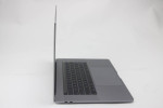 2017 Apple MacBook Pro 15" *2.8GHz i7/ 16GB RAM/ 256GB SSD/ Pro 555*