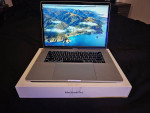 2017 Macbook PRO Touchbar 15.4 , i7, 512gb,16gb Ram