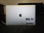 2017 Macbook PRO Touchbar 15.4 , i7, 512gb,16gb Ram