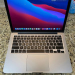 2014 Apple MacBook Pro 13" 2.6 i5 8gb Ram 256gb SSD Intel Iris 5100