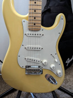 Buttercream player stratocaster