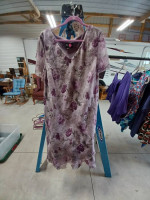 24W 26W Womens Formals