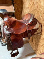 ‼️ LOW PRICED – Silver Royal Western Pleasure Show Saddle ‼️