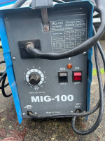 Chicago Electric 100 Amp Mig Wire Feed Fed Welding Welder Machine
