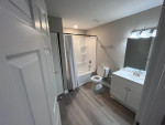 3 bedrooms 2 Baths