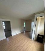 2 bedroom and 1 bathroom house for rent located at 4413 Woburn Ave #UP, Cleveland, OH 44109