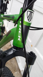 TREK 3 SERIES 3900 M/T DISC 18" MED.RAI L TRAIL PATH FUN FITNESS