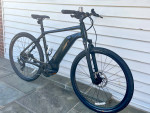 Like-New 2022 Giant Roam E+ GTS Electric Bike (Ebike), Large