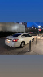 2013 Nissan Altima 138,000 mi