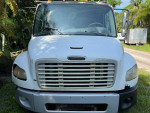 2004 Freightliner M2 mechanic special for parts sale, showing the front view and cracked frame.