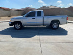 2005 Dodge Dakota SLT 4X4 gray pickup truck with extended cab, for sale with 80,000 miles