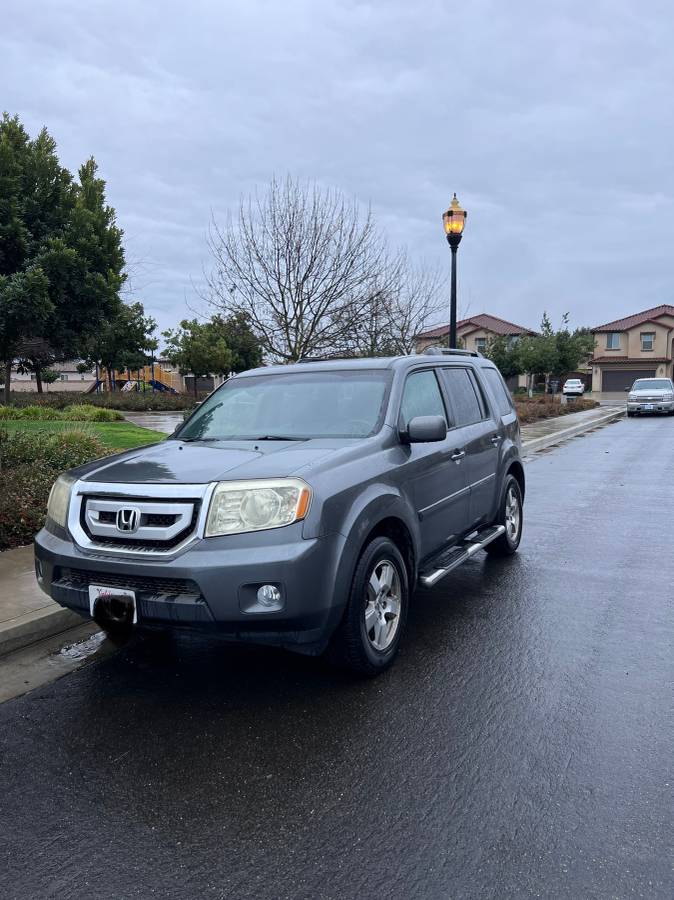 2011 Honda Pilot EX FWD 135,000 mi