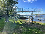 2020 Vibo 5000lb boat lift
