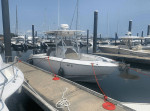 Boston Whaler 240 Outrage 24 ft