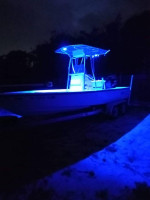 2004 Pathfinder 22ft Boat