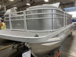 Special Purchase-24 Bennington 21' Pontoon w/50HP And Trailer!