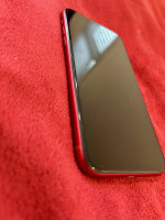 Apple iPhone XR (RED) - Unlocked - 128GB