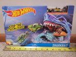 Hot Wheels Sharkbait Playset