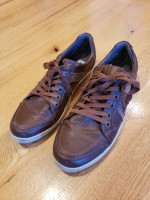 Mens casual shoes - size 12