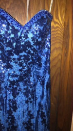 Prom Dress - Beautiful "Royal Blue" Size 4 Gown in Like New Condition
